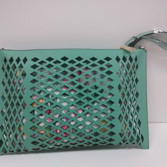 2 in 1 Mint Green Clutch Bag! - Picture 3 of 6